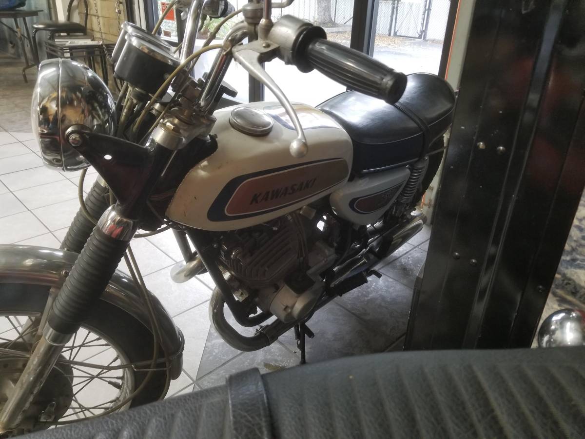 1971 Kawasaki A7 350