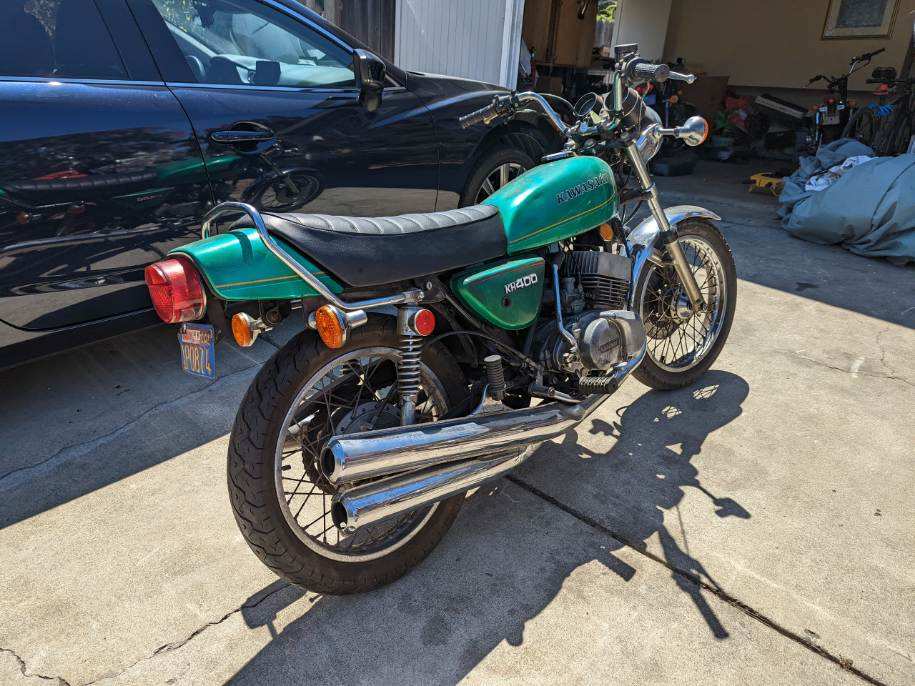 1976 Kawasaki KH400 + 1978 Honda CB400T<br />
２台まとめてのセット販売です。