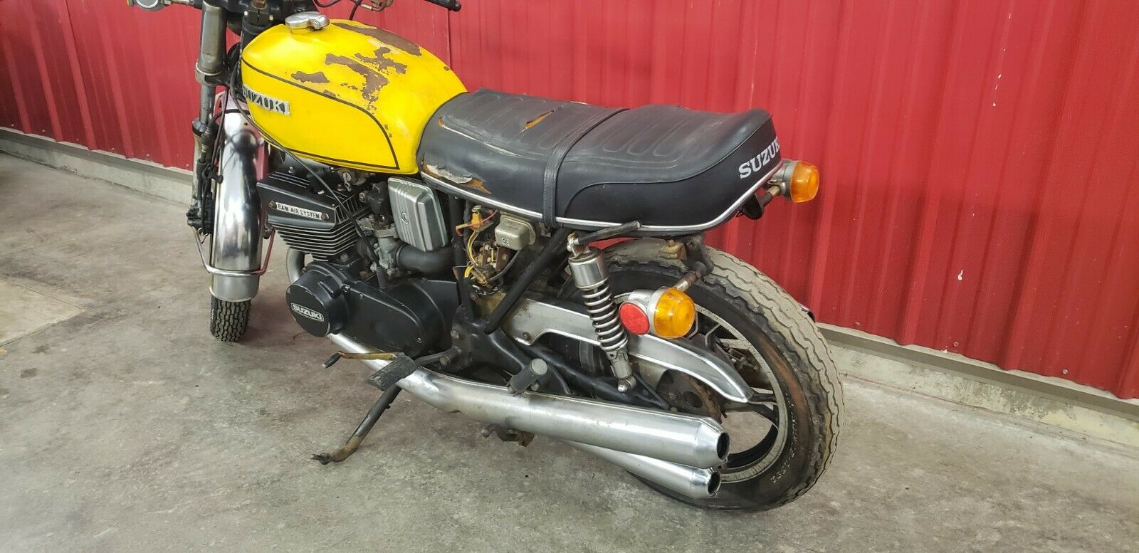 1975 Suzuki GT380