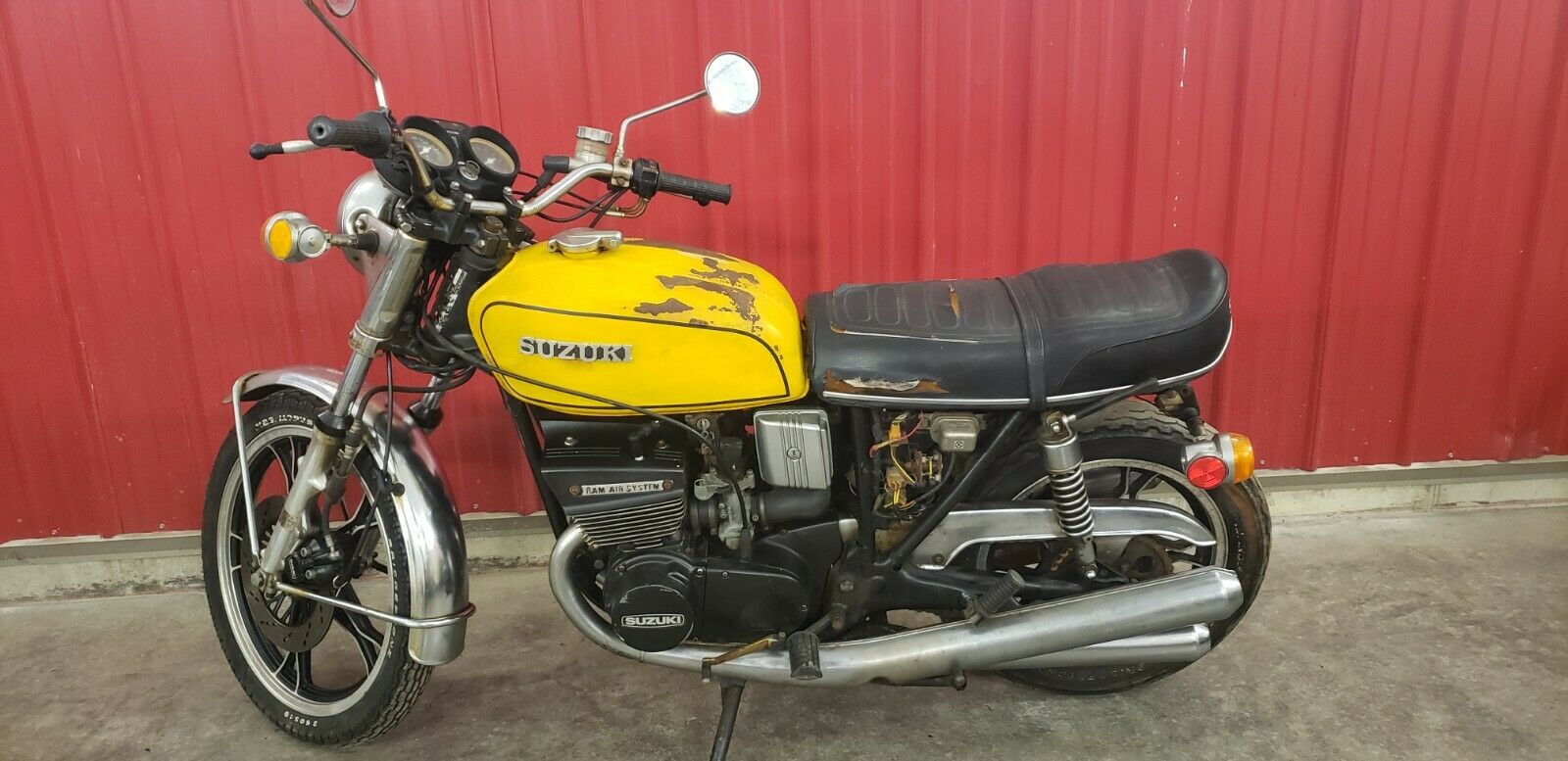 1975 Suzuki GT380